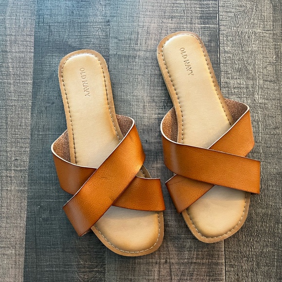 EUC Old Navy Sandals - Picture 2 of 3